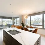 Modern 2br In Near Old Town Daire *