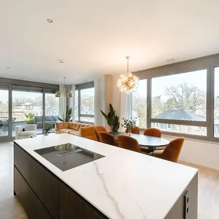Modern 2br In Near Old Town Apartman *
